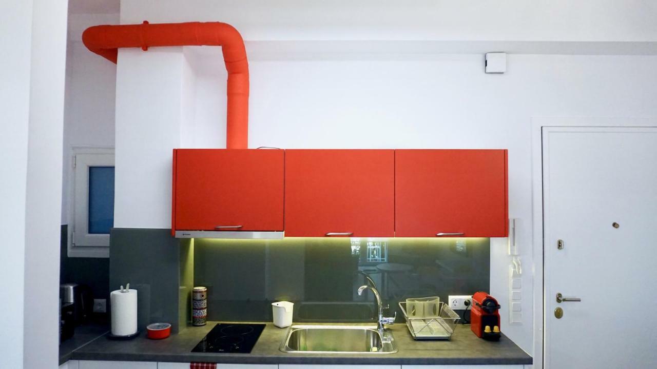 Urban Design Apt In Ateny Zewnętrze zdjęcie