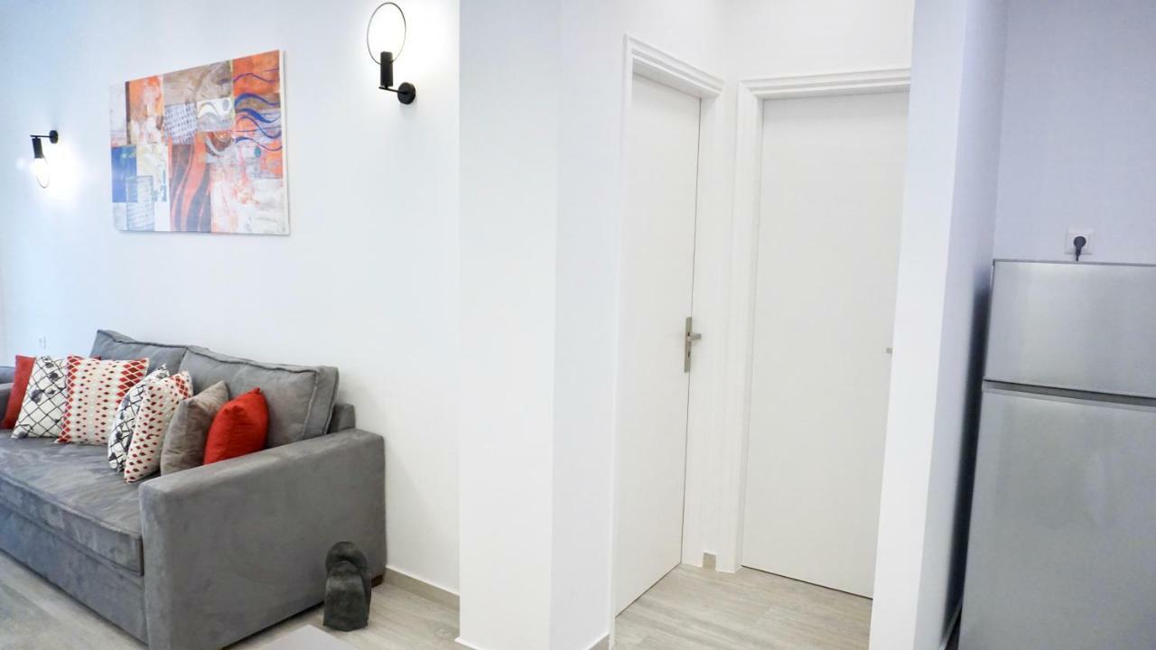 Urban Design Apt In Ateny Zewnętrze zdjęcie